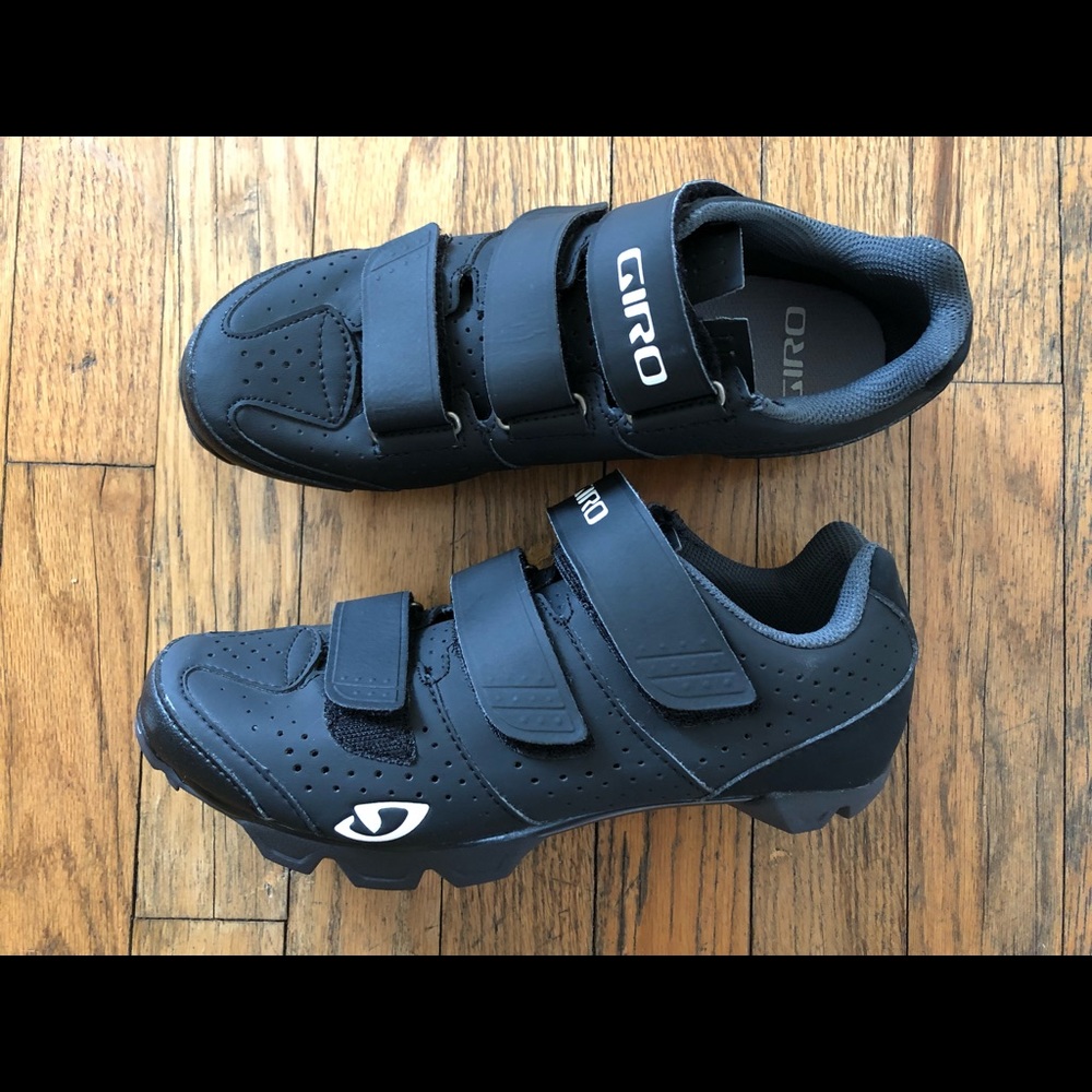 Giro Ladies Cycle/Spin Shoes - Size EU 39/US 7/7.5